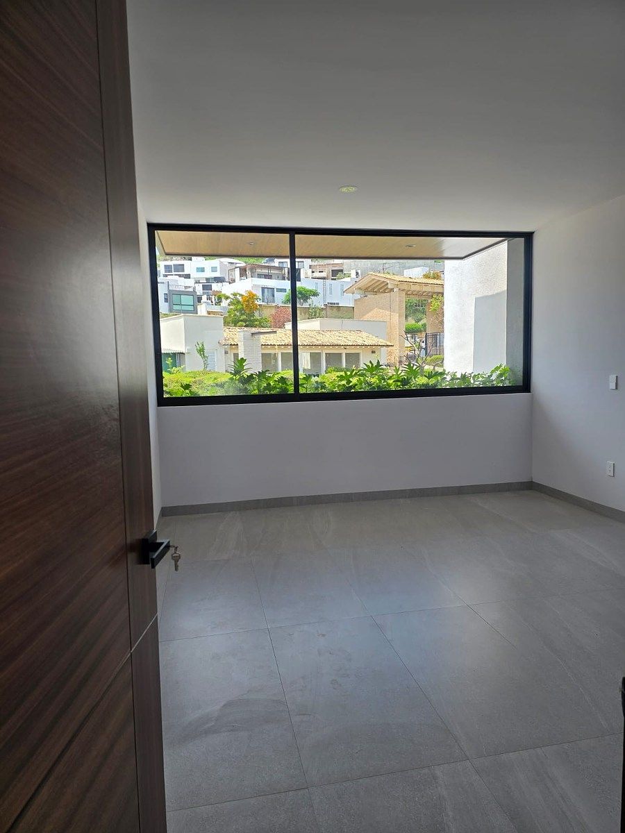 Casa en Punta del Este, León, foto 3 de 13