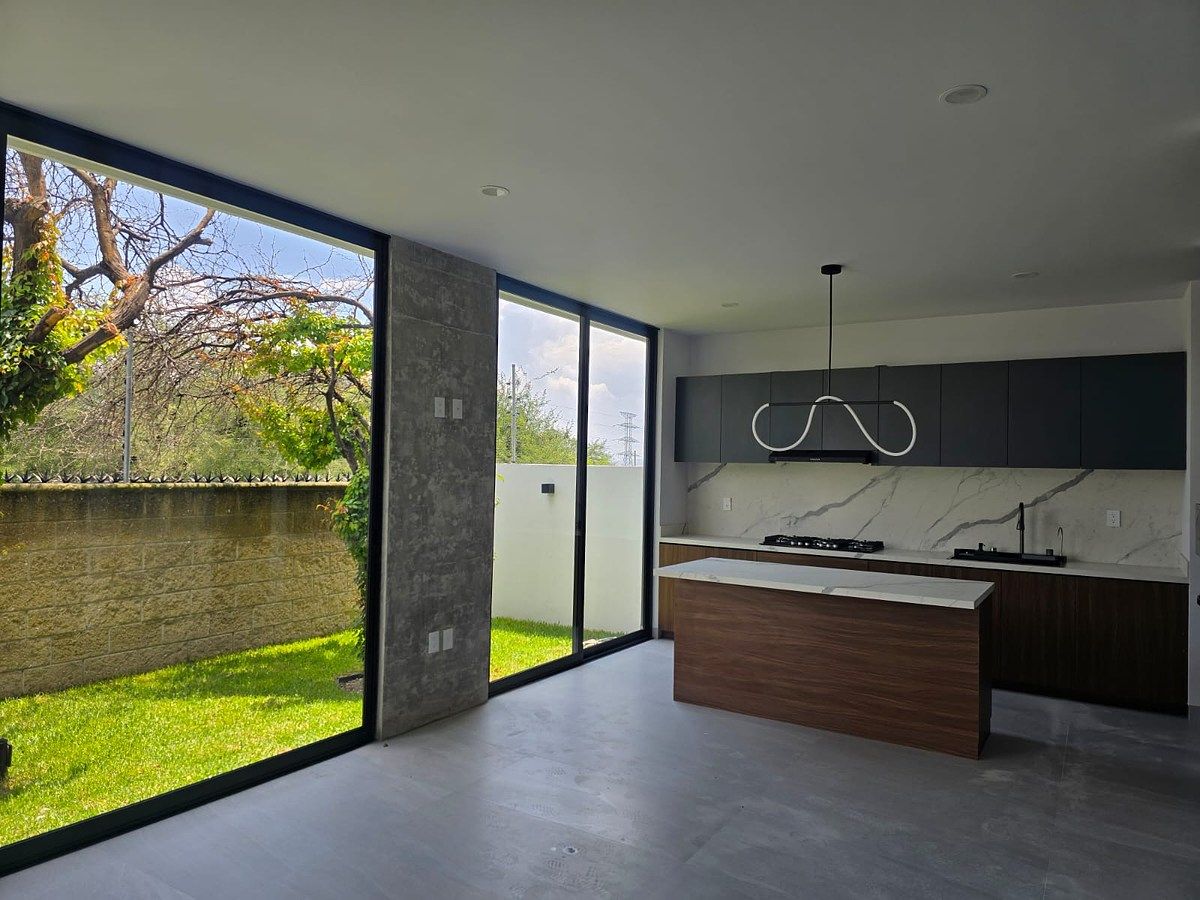 Casa en Punta del Este, León, foto 5 de 13