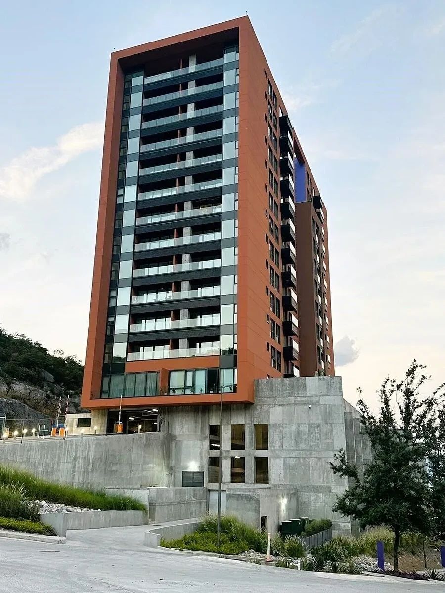 Departamento en Renta en Cantera Residencial Torre Zafiro, San Jerónimo, foto 1 de 27