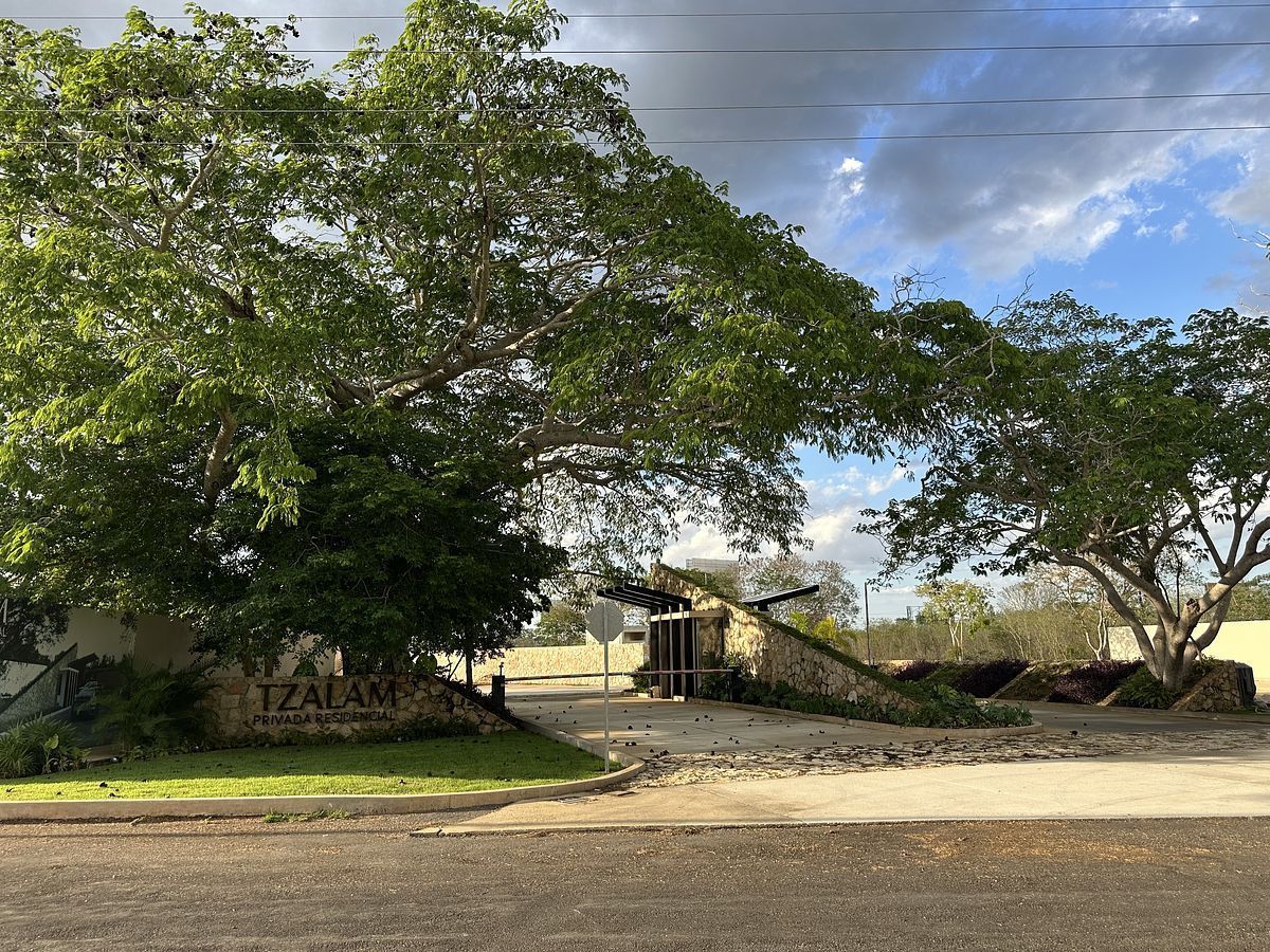 Terreno en venta al norte de Mérida, foto 1 de 14