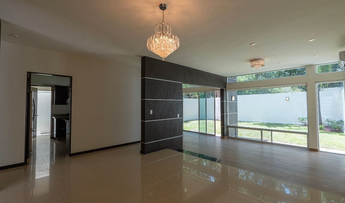 House in Bosques del Vergel, Monterrey, photo 9 of 20