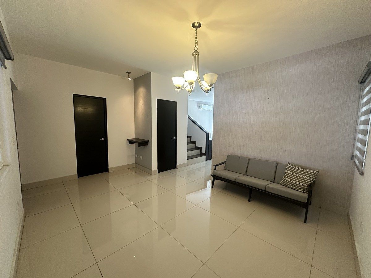 House in Puerta de Hierro, Monterrey, photo 4 of 12