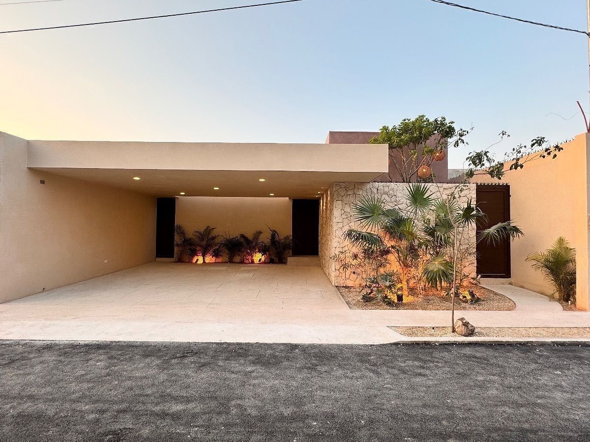 Casas Tiki tiki de Una Planta en Venta en Cholul Yucatan, foto 1 de 17