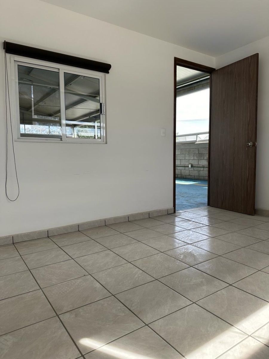 Bodega comercial en Espíritu Santo, Jilotzingo, foto 5 de 10