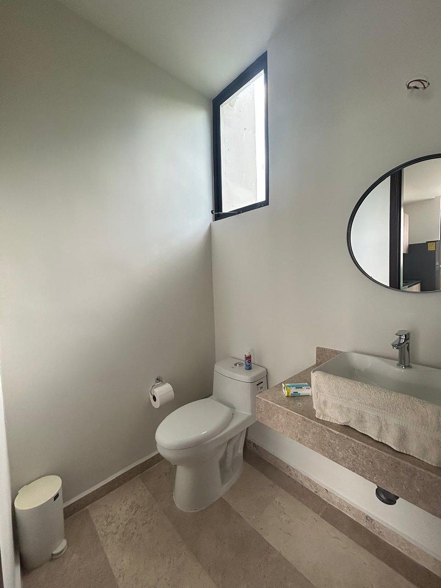 Medio baño, foto 6 de 13