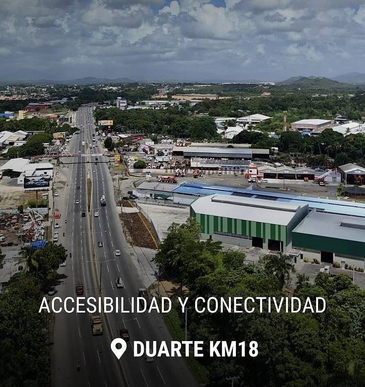 Nave en La Autopista Duarte, Santo Domingo Oeste, foto 3 de 5