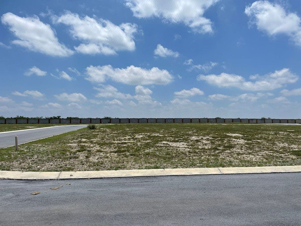 Lote em Las Aves Residencial and Golf Resort, Pesquería, foto 10 de 17