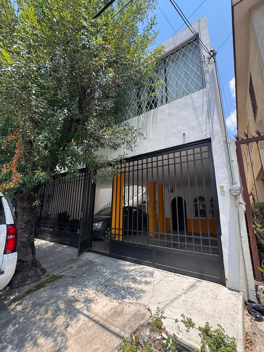 House in Las Brisas, Monterrey, photo 3 of 12