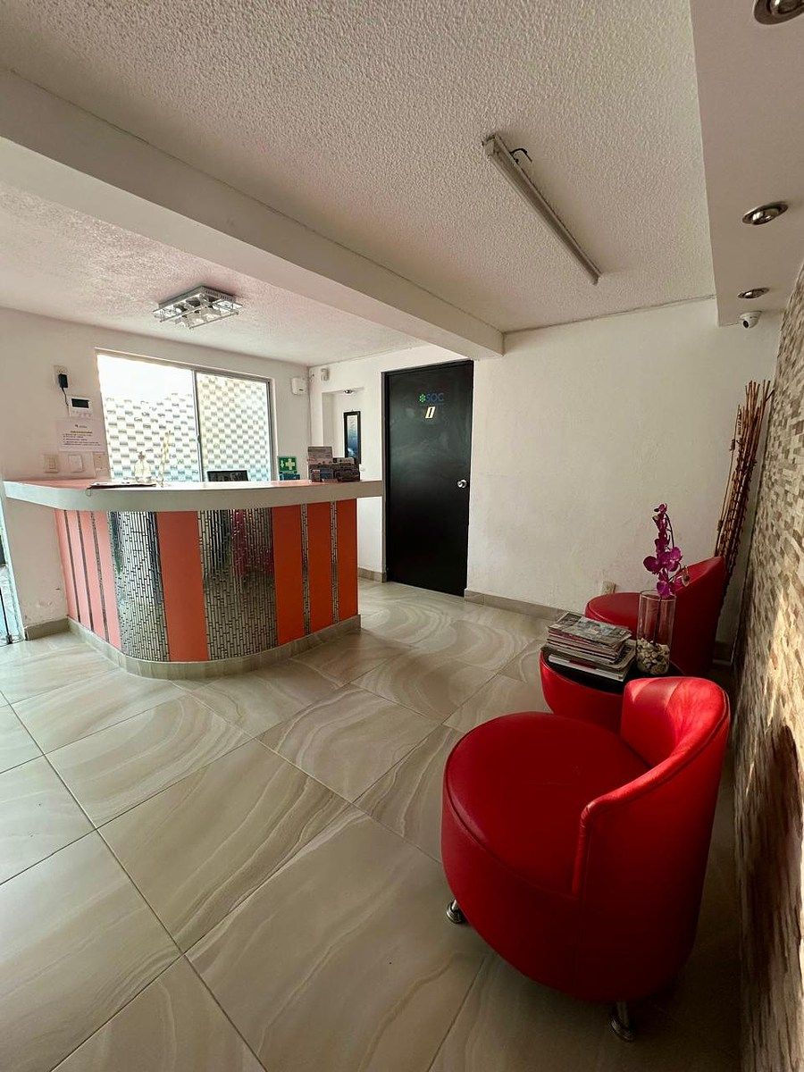 Oficinas en renta en  Col. Xinantécatl, Metepec, foto 1 de 8