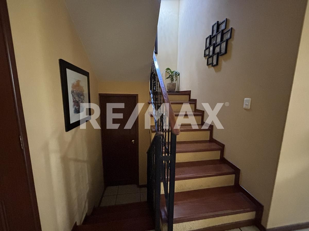 House in San Juan Totoltepec, Naucalpan de Juárez, photo 14 of 27