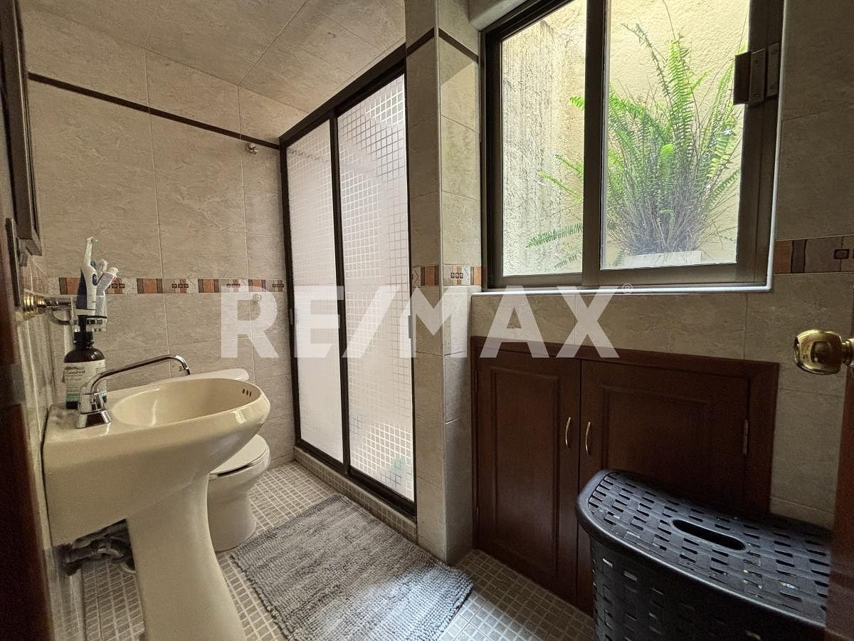 House in San Juan Totoltepec, Naucalpan de Juárez, photo 19 of 27