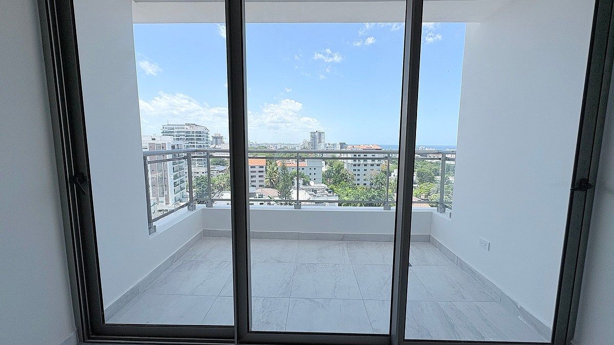 Balcón grande orientación Este-Sur, foto 5 de 16