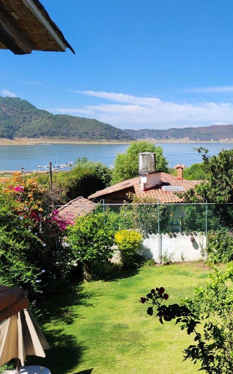 Casa en venta Valle de Bravo, marina nacional, foto 1 de 17