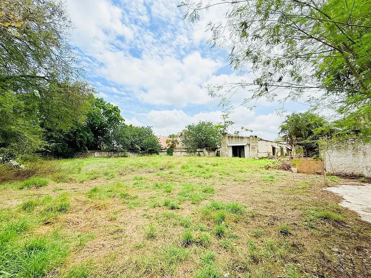 Bodega en venta con amplio terreno en el Centro de Merida, Yucatán, foto 1 de 9