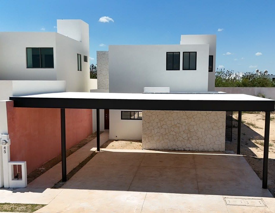 House in Gated Community in Residencial Xcanatún, Mérida, photo 2 of 19
