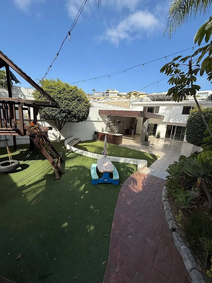 SALE | RESIDENCE IN HACIENDA AGUA CALIENTE, photo 1 of 1