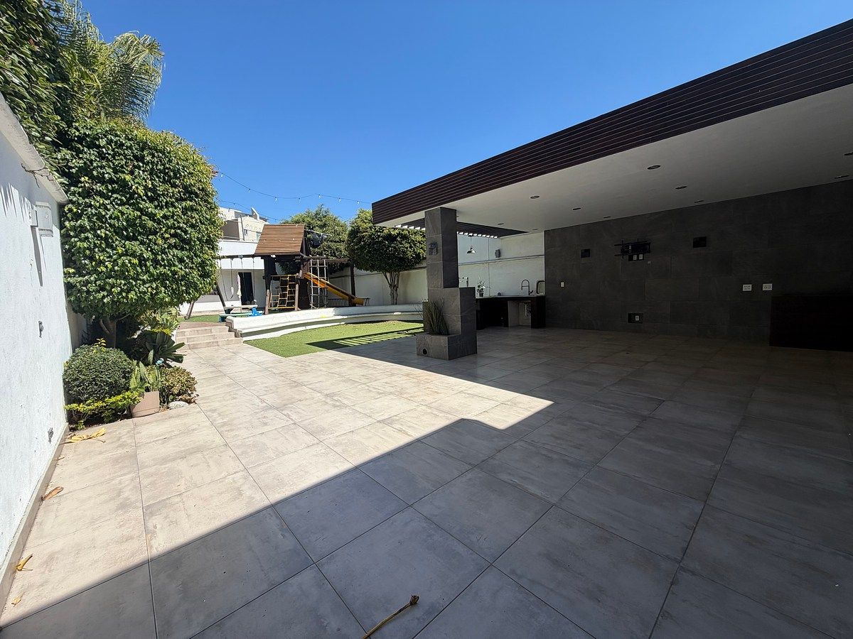 Casa en Hacienda Agua Caliente, Tijuana, foto 4 de 45