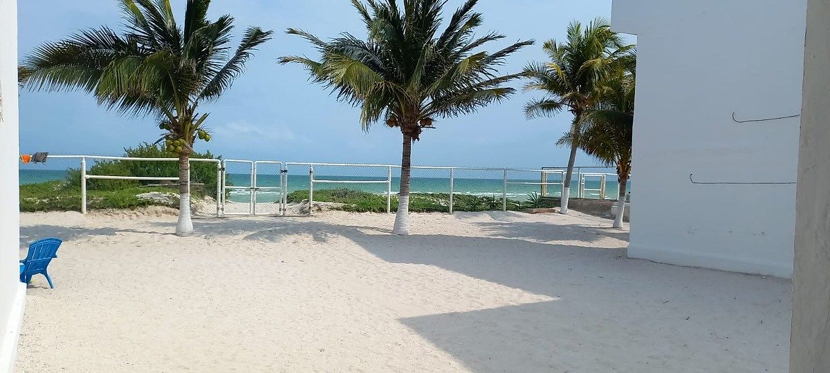 Departamento en venta en el Puerto de Progreso frente al Mar, foto 1 de 11