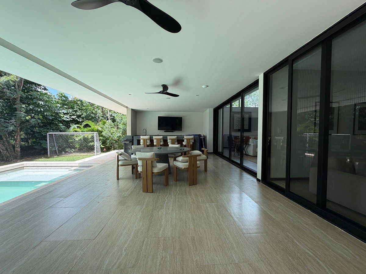 Casa en Yucatán Country Club, Mérida, foto 5 de 37