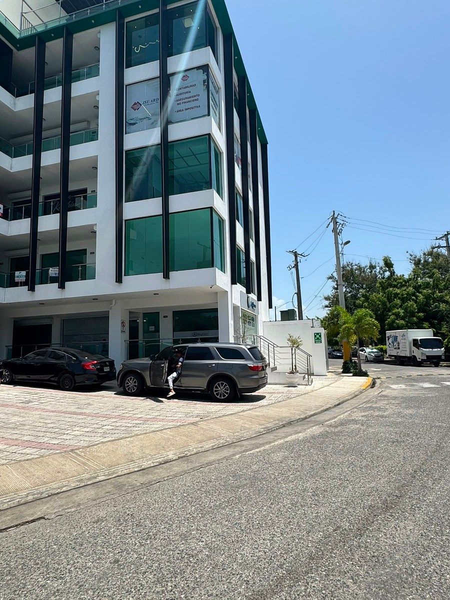 Local Comercial en Santo Domingo Este, foto 3 de 10