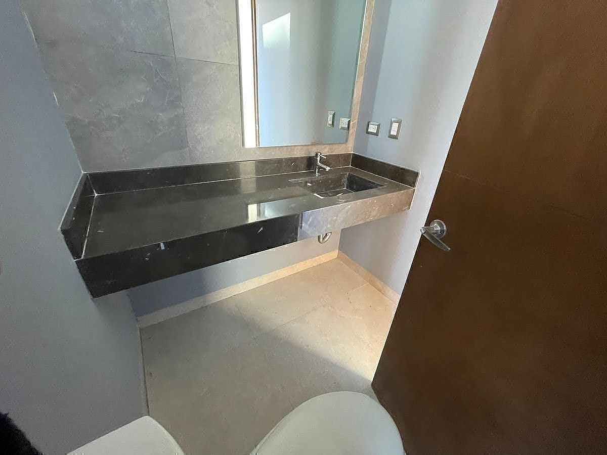 Casa em Lomas de Juriquilla, Querétaro, foto 19 de 28