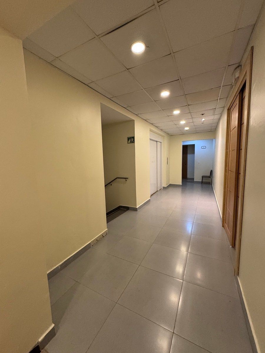Edificio en Ensanche Naco, Santo Domingo Centro (Distrito Nacional), foto 5 de 14