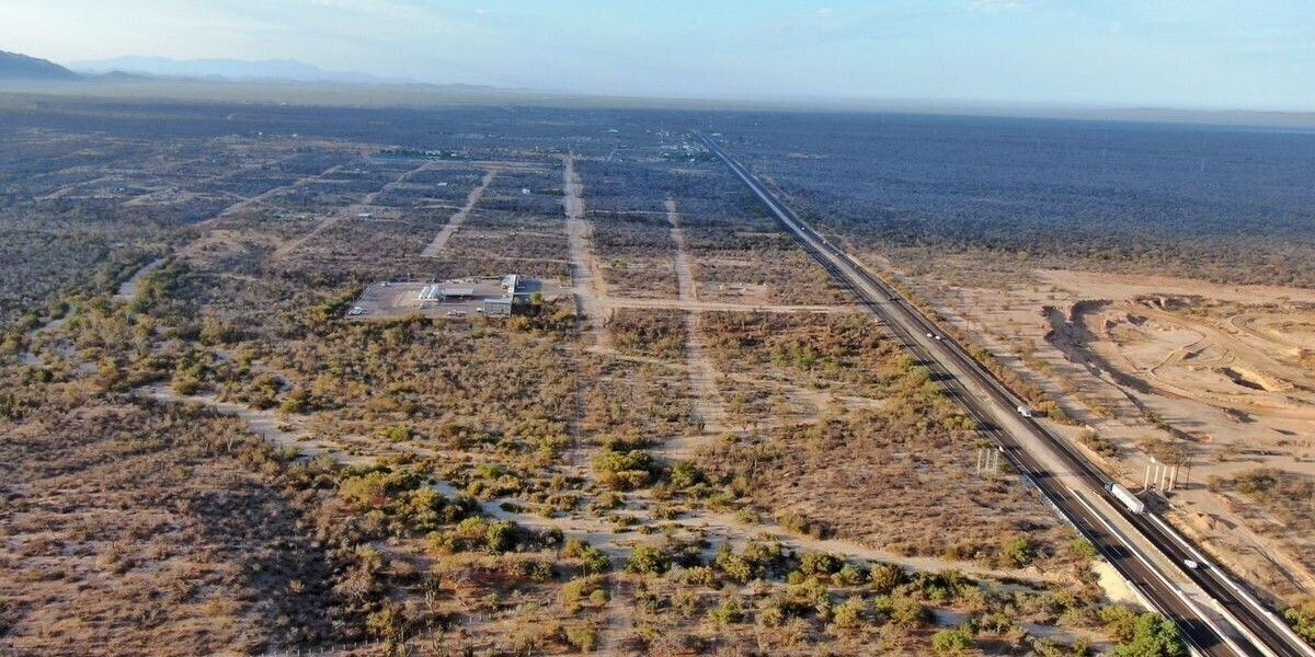 Lot in San Pedro, La Paz, photo 2 of 5