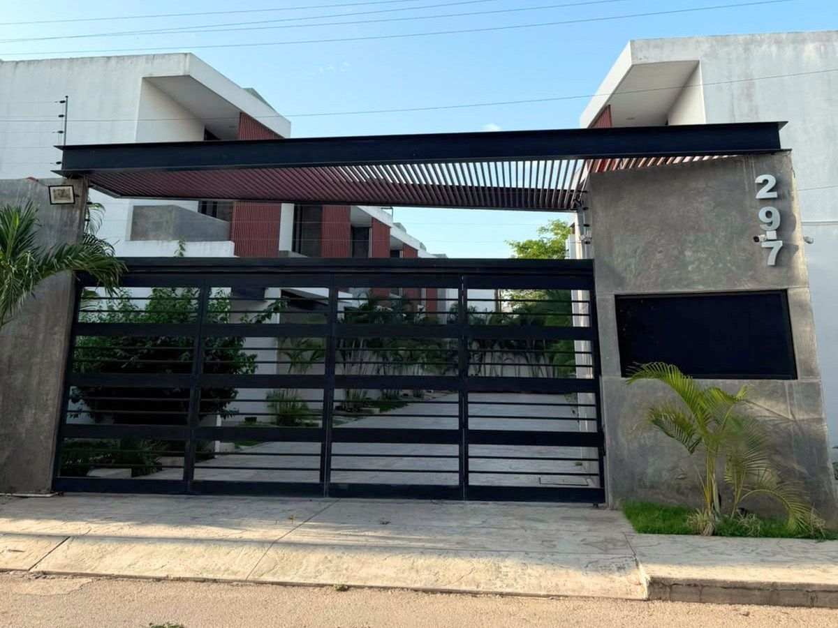 CASA AMUEBLADA CON PANELES EN VENTA EN MERIDA YUCATAN SANTA GERTRUDIS COPO - foto 3