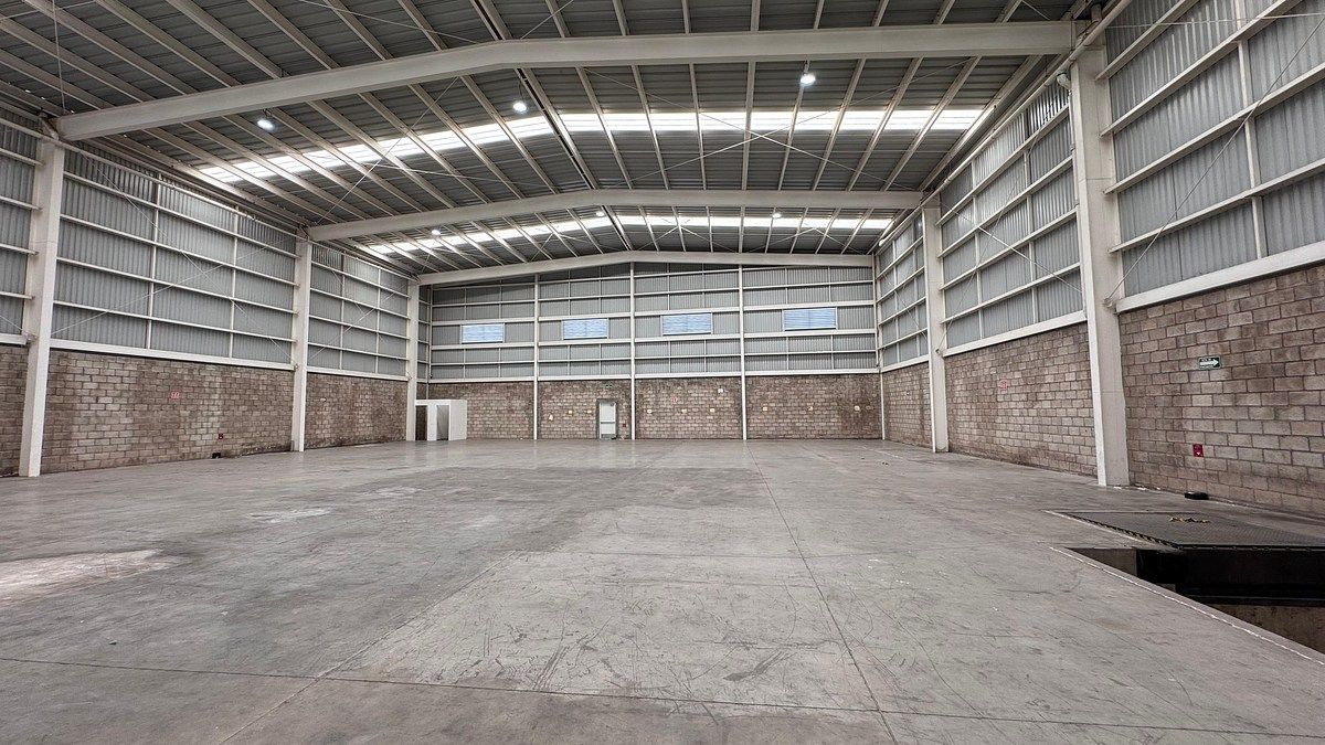 Prédio industrial em Valle de Santa Cruz, Tlajomulco de Zúñiga, foto 3 de 11
