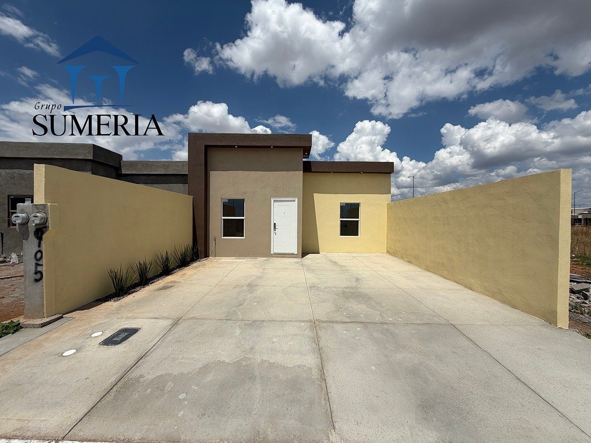 🏡 ¡Casa en venta! 💰 $1,500,000, foto 1 de 8