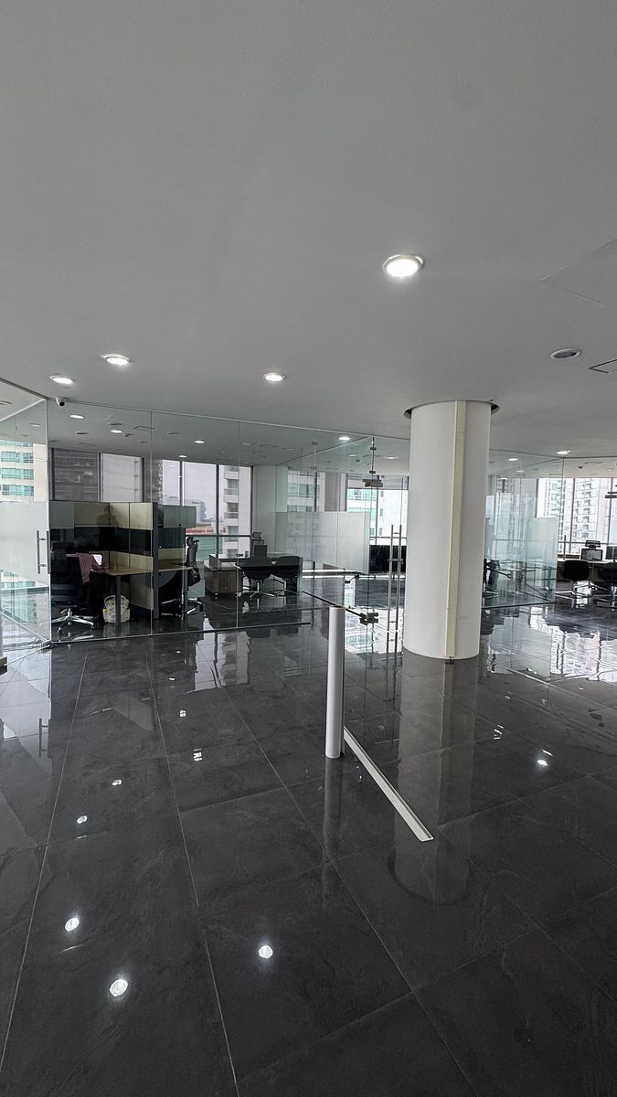Oficina en Puerta de Hierro, Zapopan, foto 15 de 31