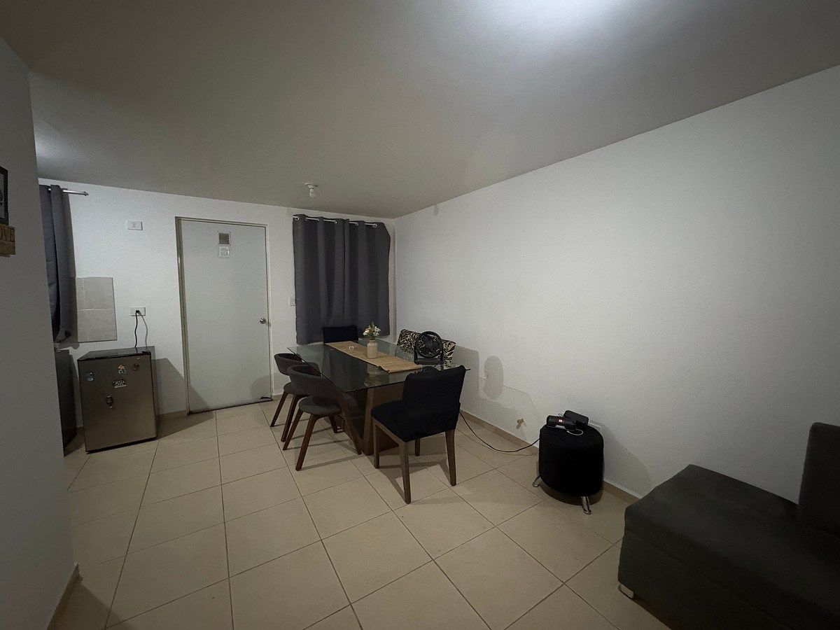 Casa em Mitras Poniente Toledo, García, foto 2 de 13