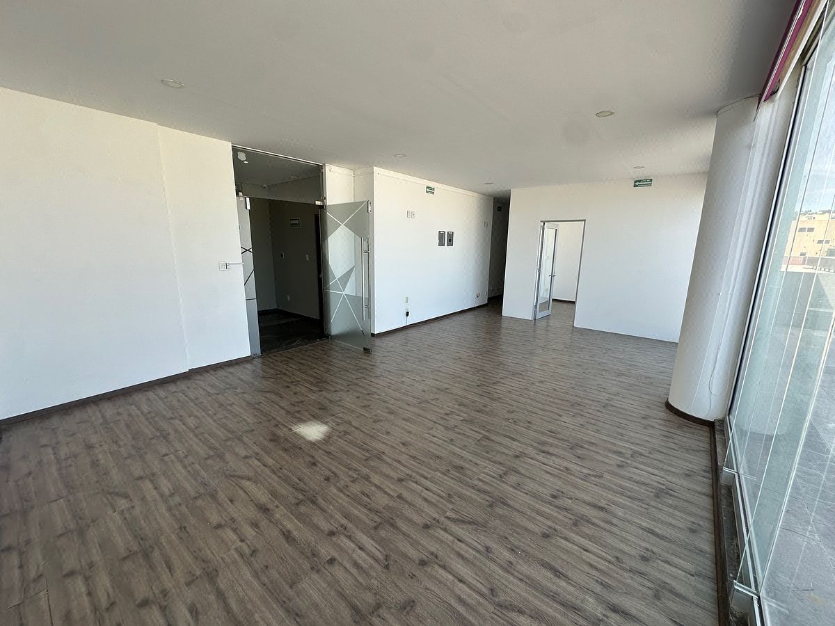Sala Comercial em Desarrollo del Pedregal, San Luis Potosí, foto 22 de 25