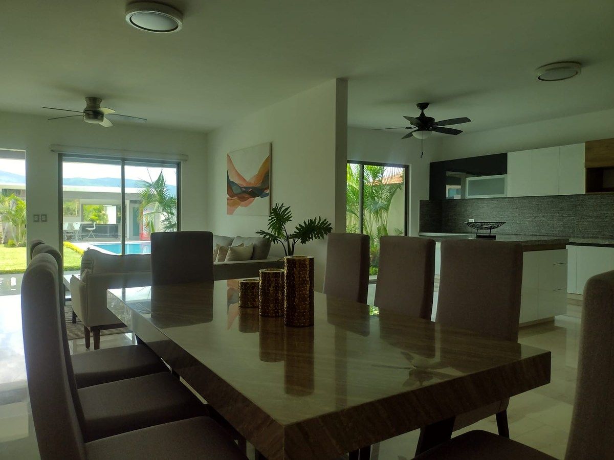 CASA EN VENTA EN RESIDENCIAL LAS HACIENDAS EN XOCHITEPEC - foto 4