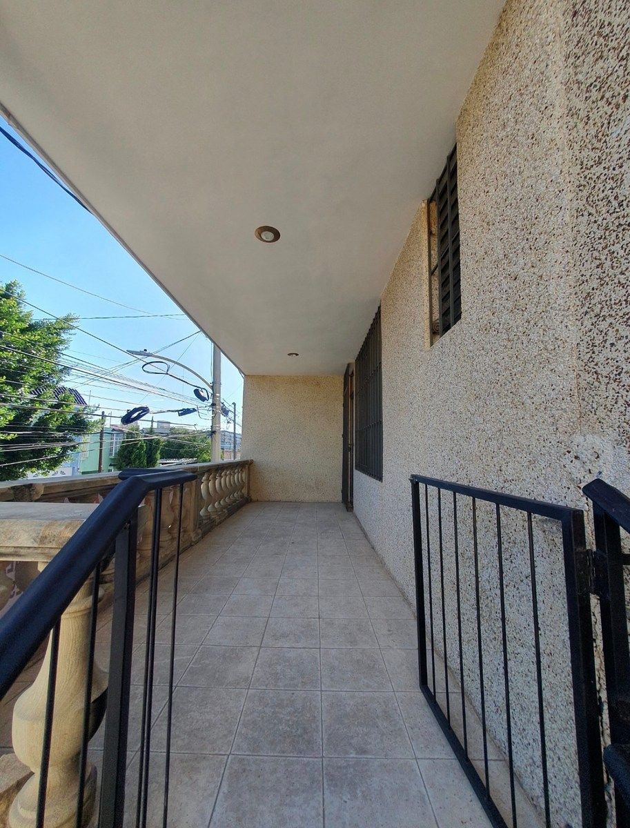 Casa em Versalles 1a Sección, Aguascalientes, foto 2 de 36