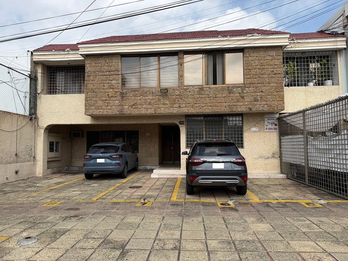 Departamento en Venta en Av Patria