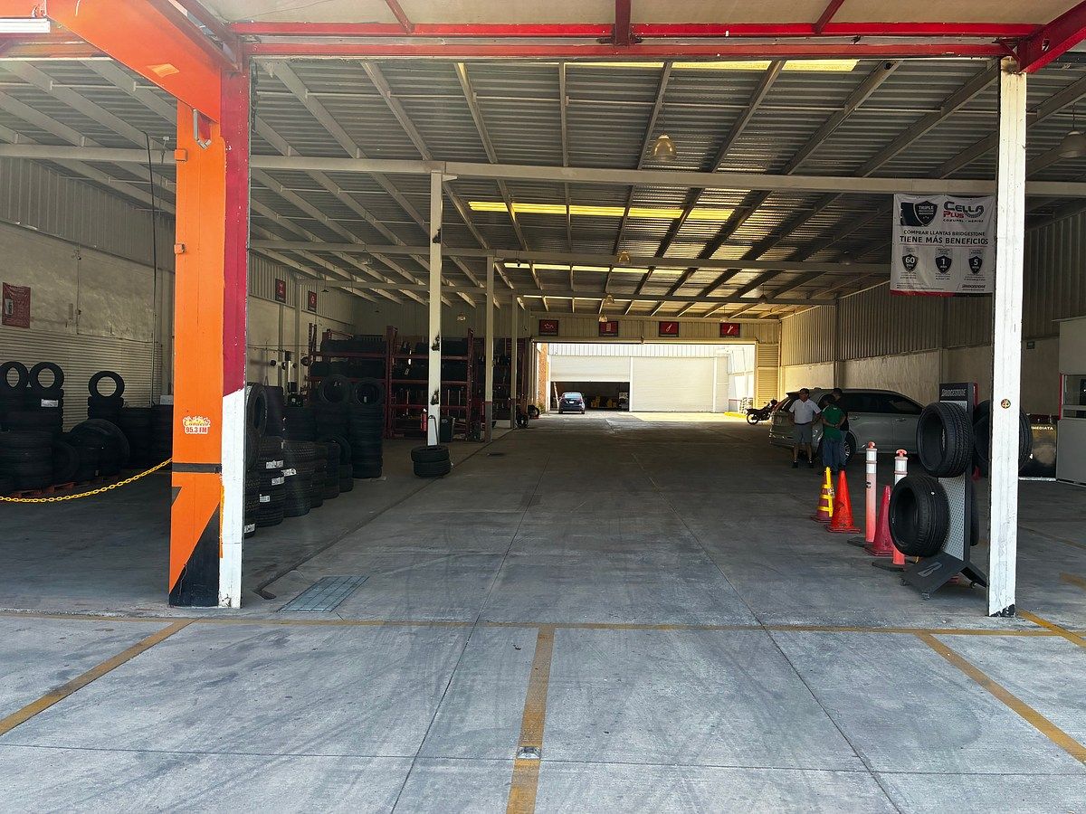 Bodega industrial en Cholul, Mérida, foto 2 de 19