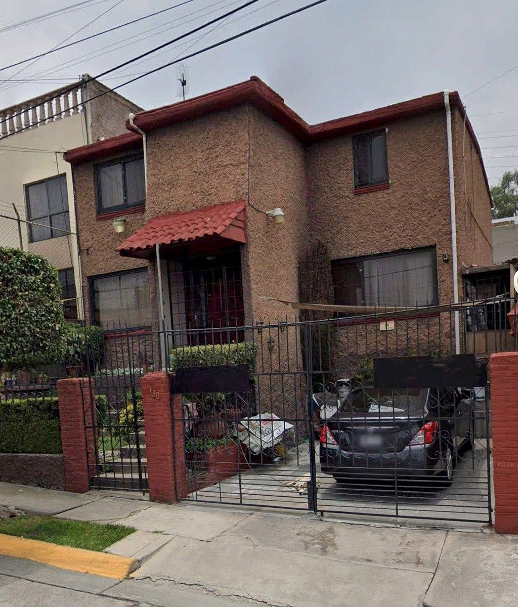 House in Rincón del Valle, Tlalnepantla de Baz, photo 2 of 12