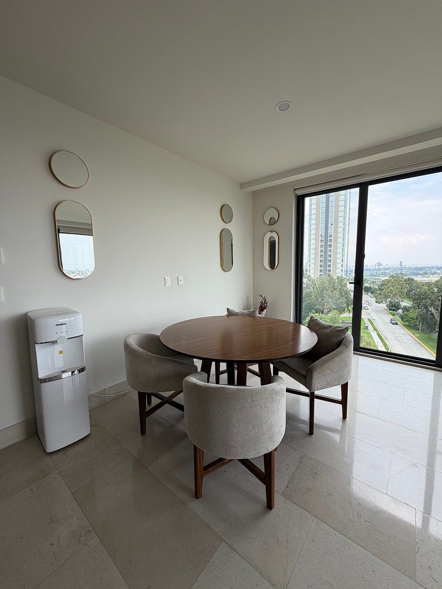 Bonito departamento en venta amueblado con excelente vista, foto 1 de 12