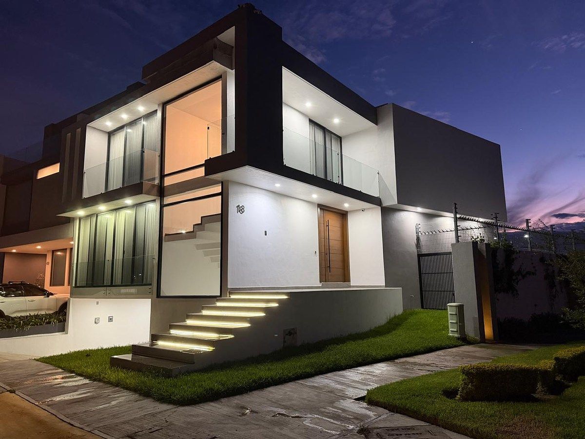 Aluguel ou Venda Residência de Luxo, foto 1 de 13
