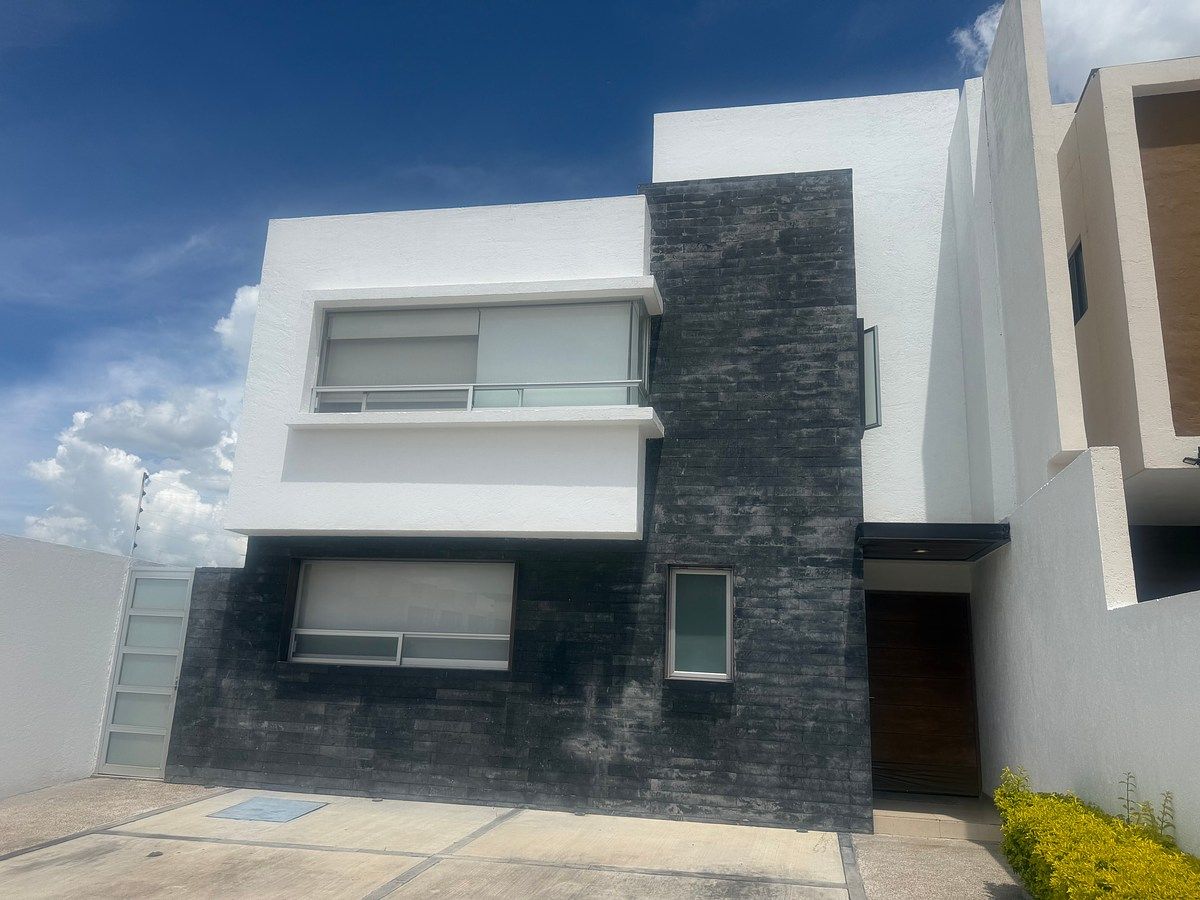 Casa em Cumbres del Lago, Querétaro, foto 3 de 24