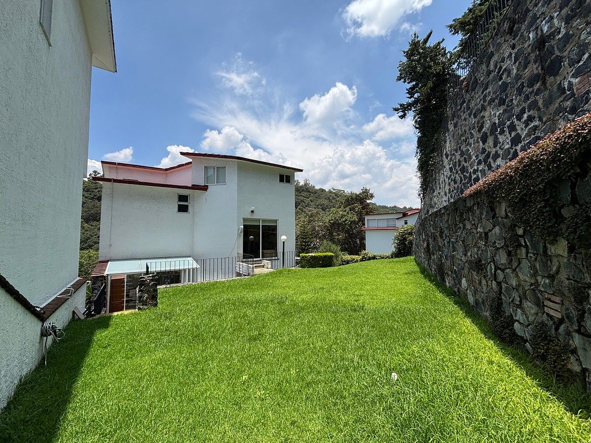 Casa en condominio en venta en Bosques de Tarango, El Rincón, Álvaro Obregón, photo 1 of 19