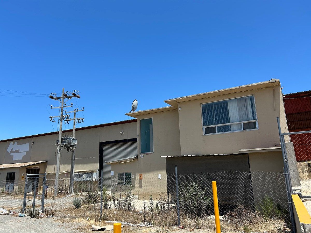 Galpão comercial em Valle Dorado, Ensenada, foto 14 de 25
