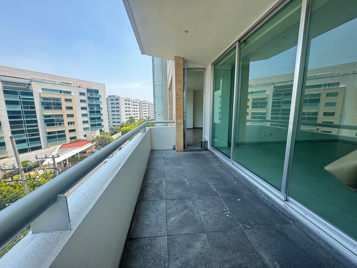 Apartamento para Aluguel com Terraço em Lomas de Chapultepec, foto 1 de 29