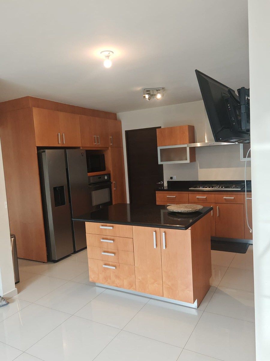 CASA EN VENTA CUMBRES ELITE PRIVADAS, foto 1 de 13