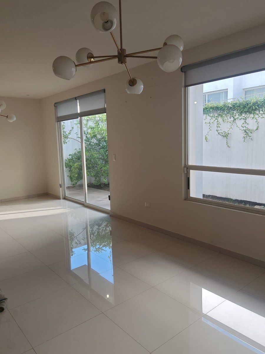 Casa en Cima del Bosque (Cumbres Elite 9 Sector), Monterrey, foto 6 de 13