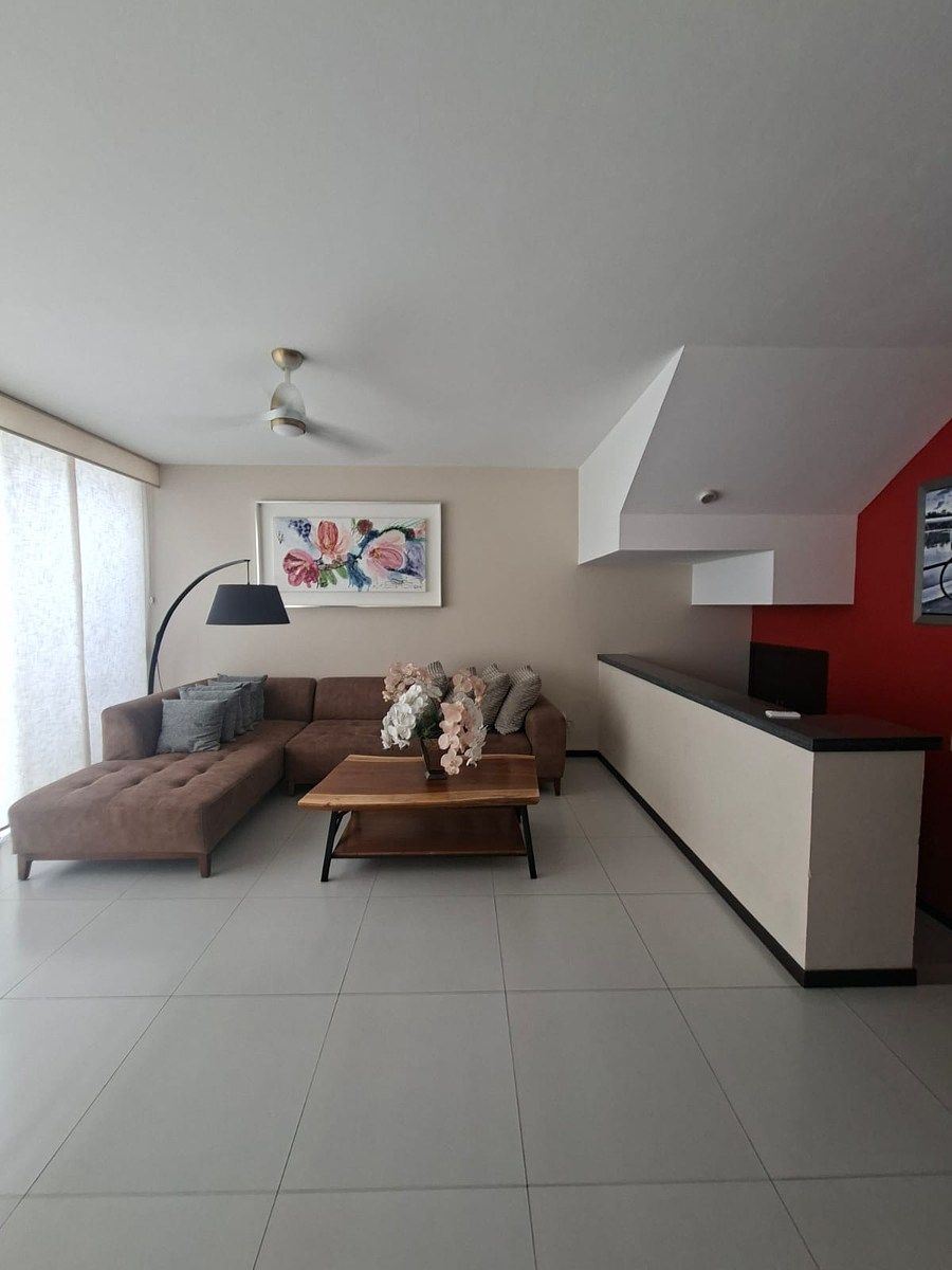 CASA AMUEBLADA EN RENTA, COTO SONEE, foto 1 de 13