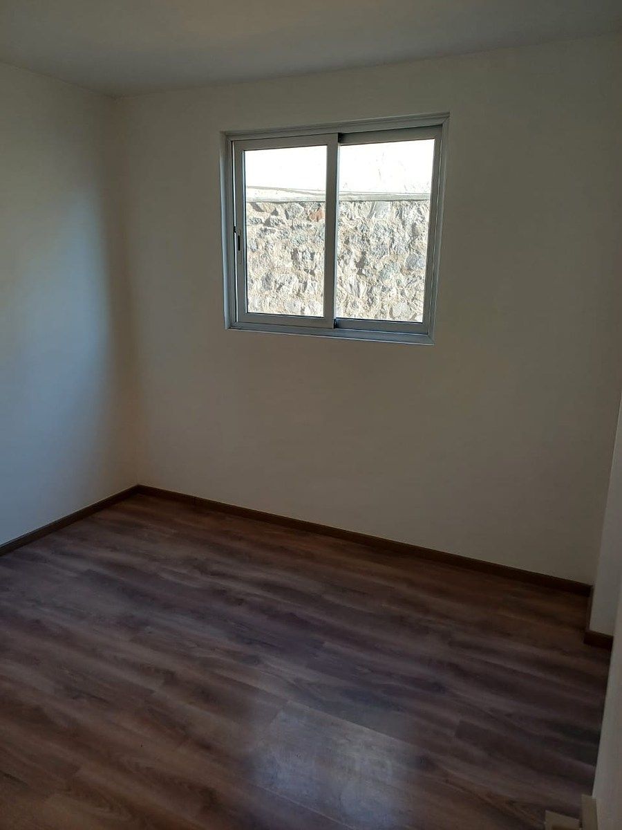 Casa em El Pueblito, Corregidora, foto 8 de 26