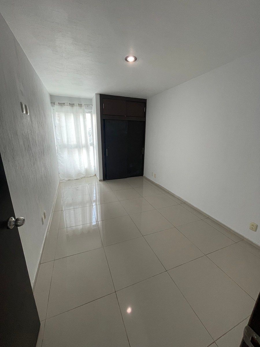 House in Gated Community in Fraccionamiento Real de Valdepeñas, Zapopan, photo 17 of 21