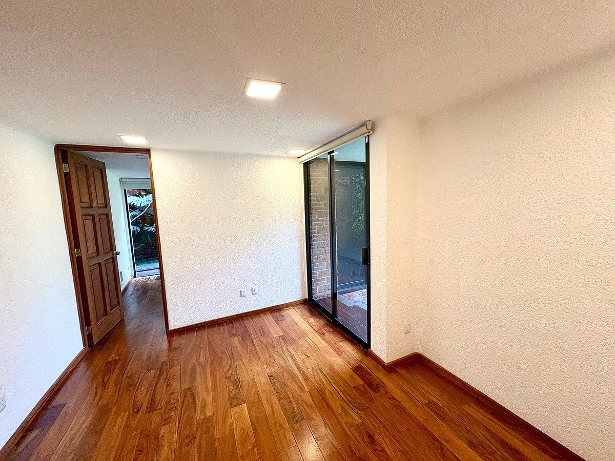 Casa em Bosques de las Lomas, Cuajimalpa de Morelos, foto 37 de 45